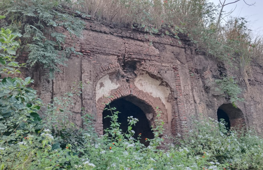 Teliagarhi Fort, Sahibganj, Jharkhand - Vushii.com Teliagarhi Fort, Sahibganj, Jharkhand - Vushii.com